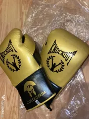 Manusi de box diverse