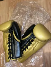 Manusi de box diverse