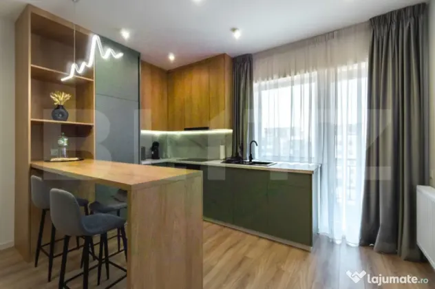 Ap de inchiriat, 2 camere Lux zona Tractoru Coresi - Brasov (Brasov)