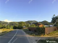 Teren intravilan 1025 mp cu acces utilitati si la drum in Si