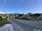 Teren intravilan 1025 mp cu acces utilitati si la drum in Si