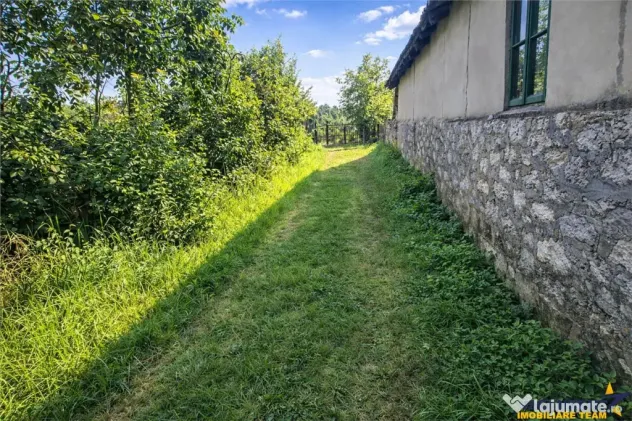 Teren cu accesibilitate usoara,2.000mp, potrivit edificare l - Brasov (Brasov)