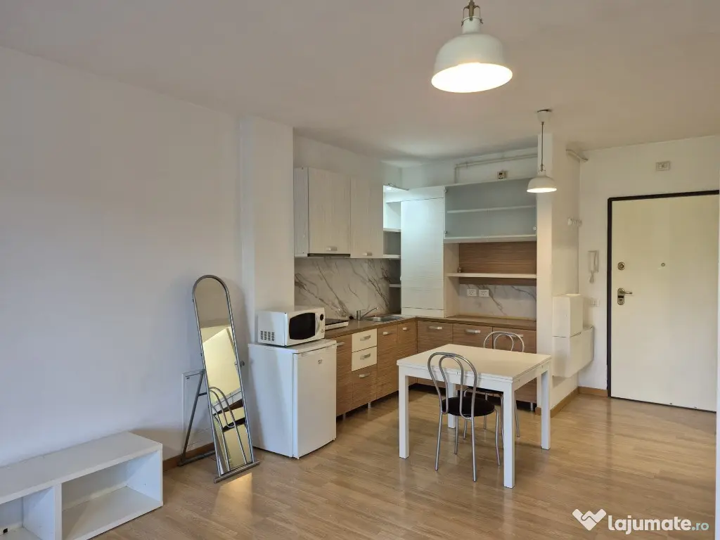 Inchiriez Apartament cu 1 camera tip Studio (mare) 45mp, terasa 7mp - Timisoara (Timis)