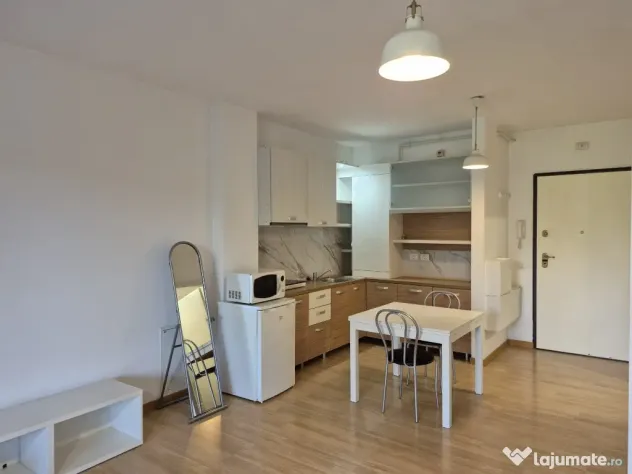 Inchiriez Apartament cu 1 camera tip Studio (mare) 45mp, terasa 7mp - Timisoara (Timis)