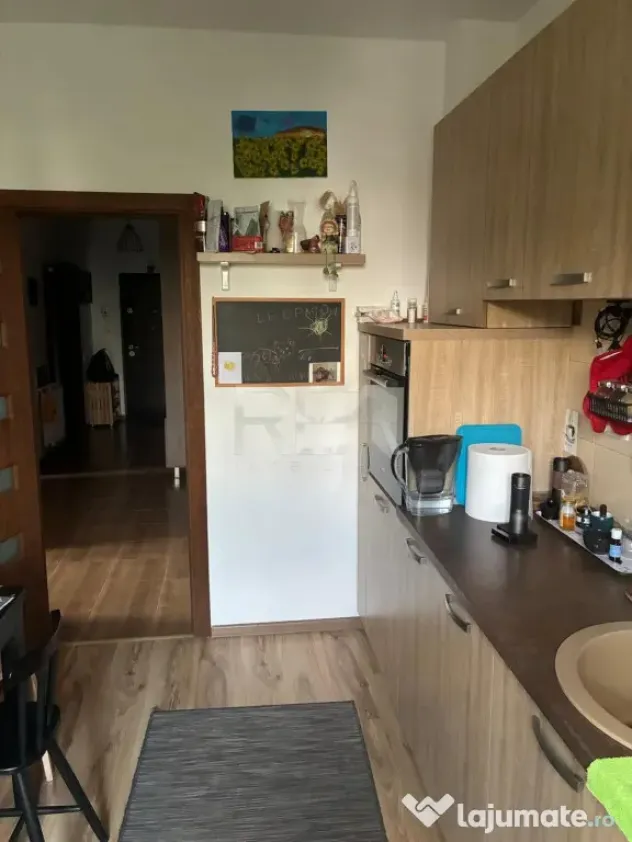 3 camere Titan decomandat, centrală, et. 2, an 2017, 98 mp - Bucuresti (Bucuresti-Ilfov)