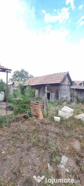Casa cu 2corpuri+anexe - Tritenii De Sus (Cluj)