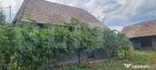 Casa cu 2corpuri+anexe