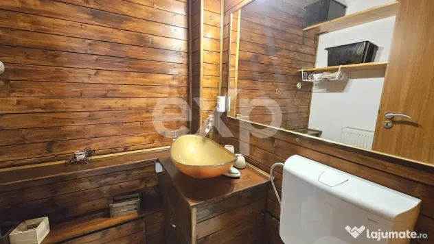 De vanzare apartament 3 camere in zona Mihai Bravu - Ploiesti (Prahova)