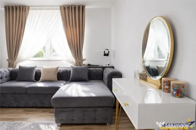 Apartament 2 camere decomandat, cu terasa, gradina si parcar - Brasov (Brasov)