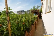 Apartament 2 camere decomandat, cu terasa, gradina si parcar 