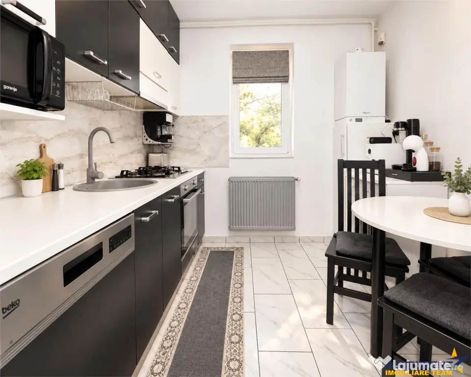 Apartament 2 camere decomandat, cu terasa, gradina si parcar - Brasov (Brasov)