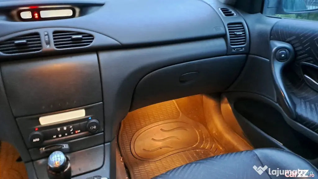 RENAULT Laguna 2003 — imagine 11