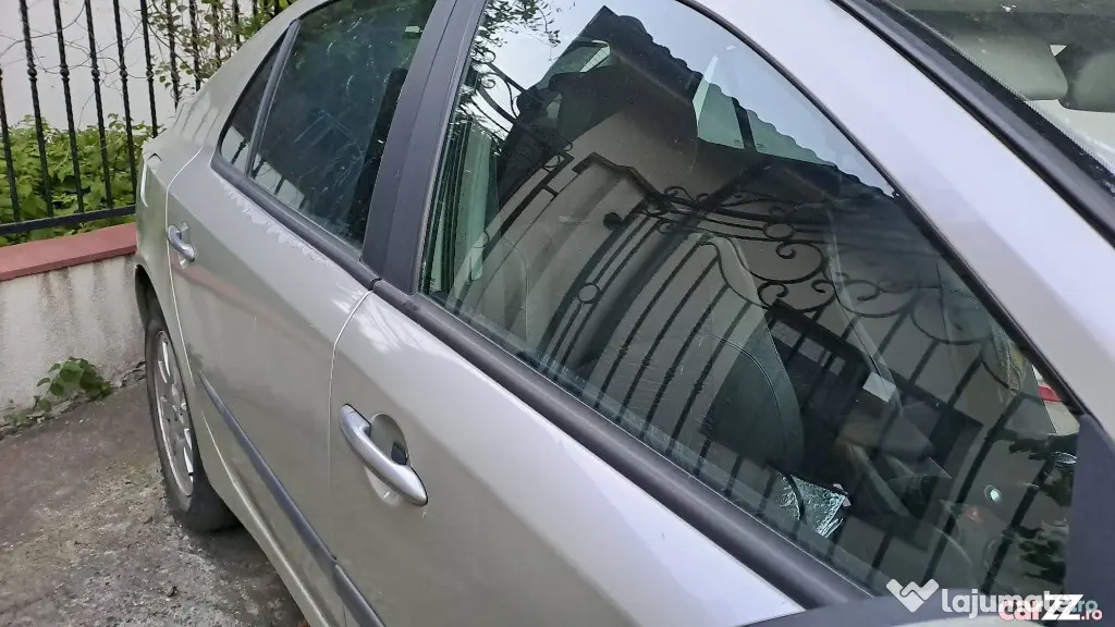 RENAULT Laguna 2003 — imagine 7