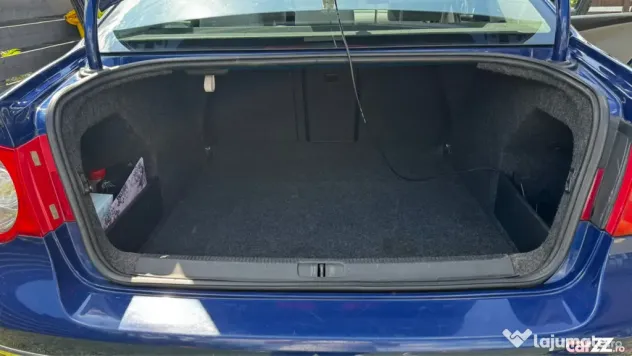 Passat B6 2.0 FSI - Iasi (Iasi)