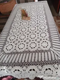 Fata de masa crosetata manual fir bumbac 