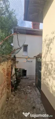 Casa individuala cu 2 apartamente individuale zona Balcescu 