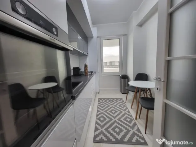 Royal Town Apartament pentru tine sau investitie - Iasi (Iasi)