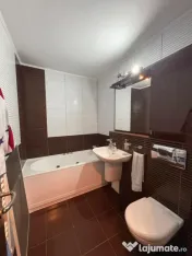 Apartament 3 camere, 82 mp, ultracentral – balcon, boxă