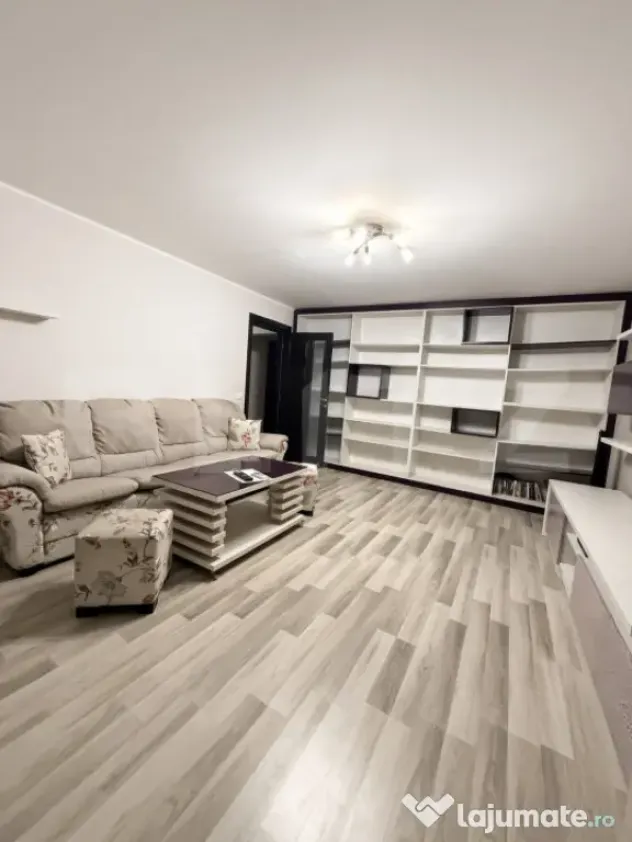 Apartament 3 camere, 68 mp, etaj intermediar, cartier Burduj - Suceava (Suceava)