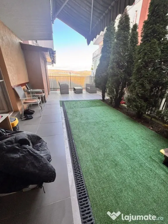Apartament 3 camere , 68 mp ,Zona Vivo , Floresti - Floresti (Cluj)