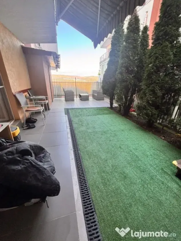 Apartament 3 camere , 68 mp ,Zona Vivo , Floresti - Floresti (Cluj)