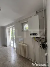 Spatiu comercial pentru birou sau salon la parter inalt pe B
