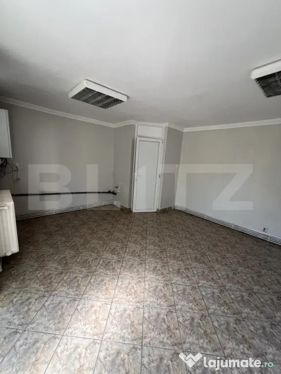 Spatiu comercial pentru birou sau salon la parter inalt pe B - Bistrita (Bistrita-Nasaud)