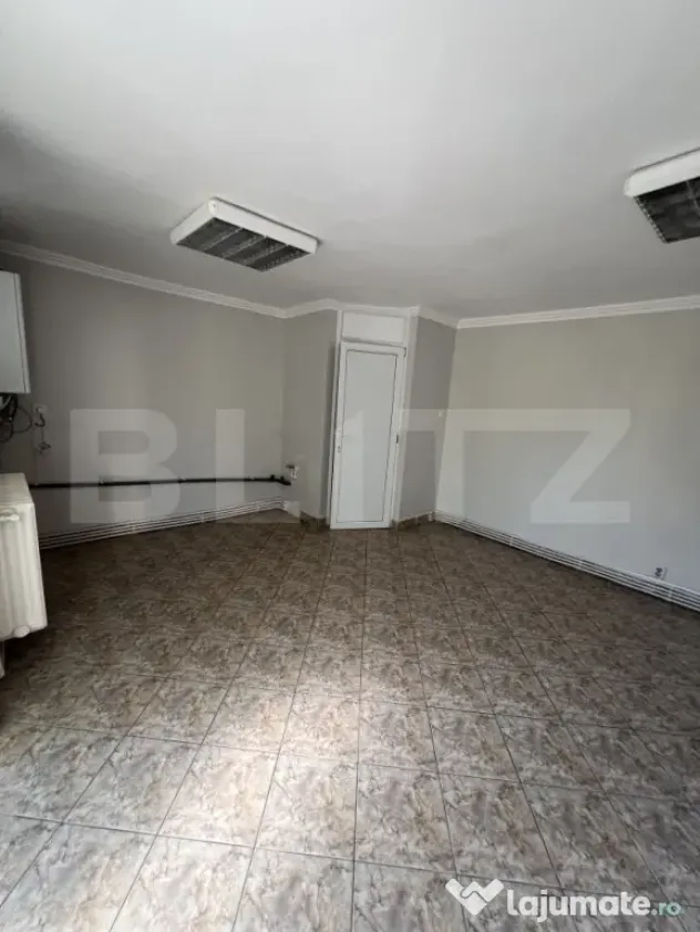 Spatiu comercial pentru birou sau salon la parter inalt pe B - Bistrita (Bistrita-Nasaud)