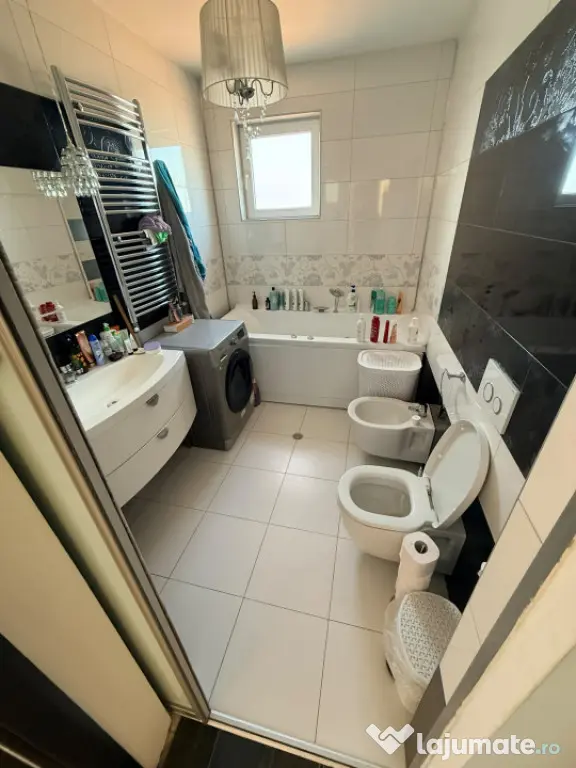 Apartament 3 camere, 77 mp, balcon, parcare | zona Cetății - Floresti (Cluj)