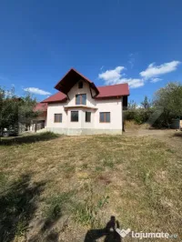 Casă la Roșu 220 mp Utili + Teren 1.000 mp | Frumoasa | Ga 