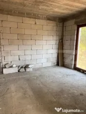 Casă la Roșu 220 mp Utili + Teren 1.000 mp | Frumoasa | Ga 