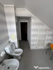 Apartament 3 camere 92 mp, Zona Eroilor | Floresti