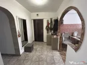 Apartament cu 3 camere, de , zona Brailei, Kauffland