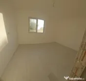 40 mp curte proprie si apartament decomandat 2 camere