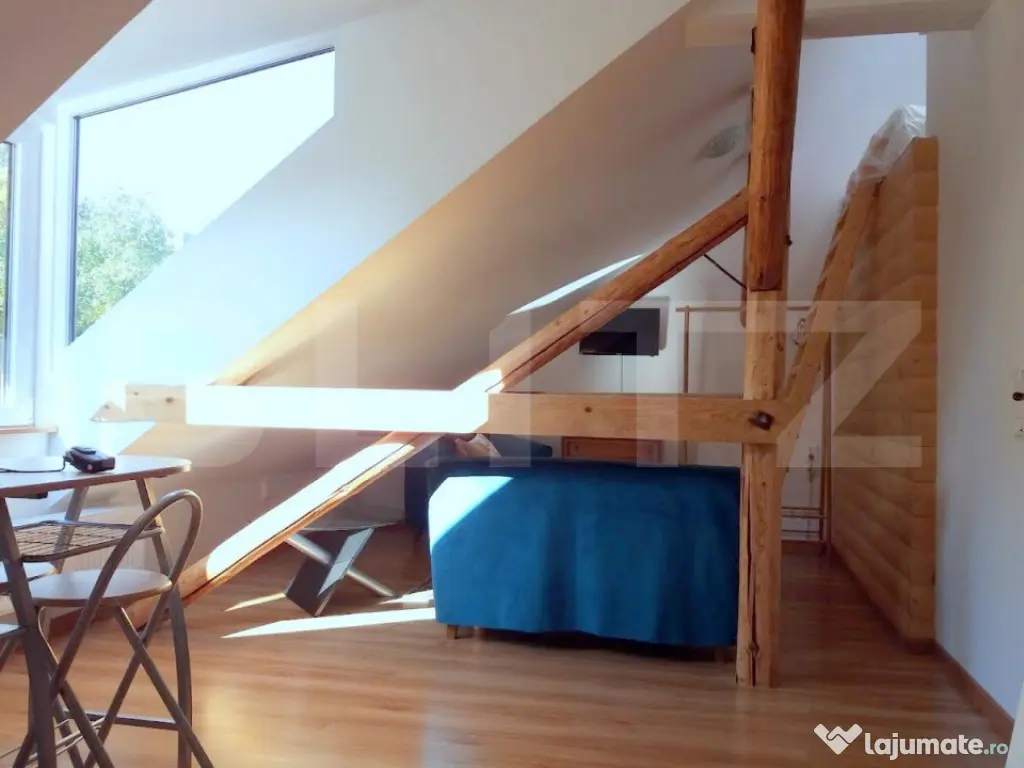 Garsonieră 32 mp | Mansardă | Centrul Vechi | Zona Memoran - Brasov (Brasov)