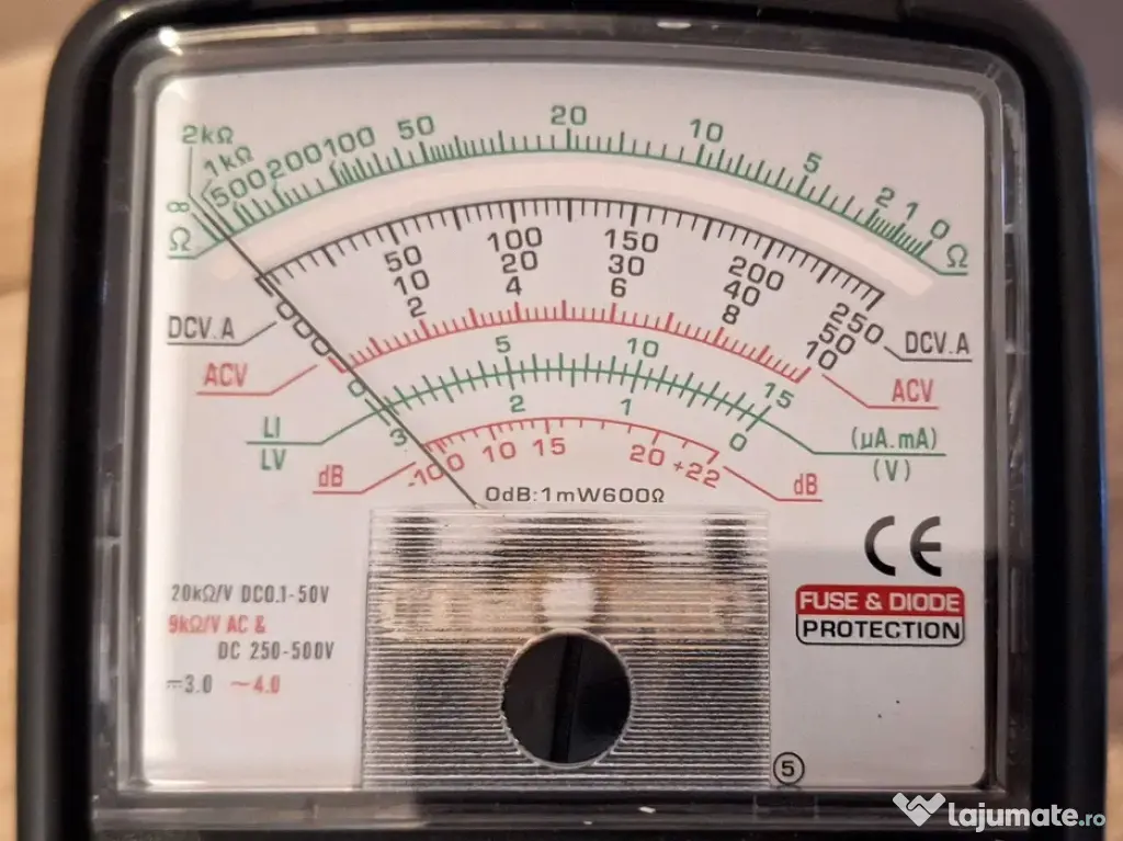 Multimetru analogic Axiomet AX-7020