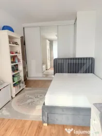 Apartament 2 camere, parcare, zona Buna Ziua