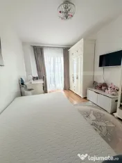De inchiriat, apartament 2 camere, etaj intermediar, parcar