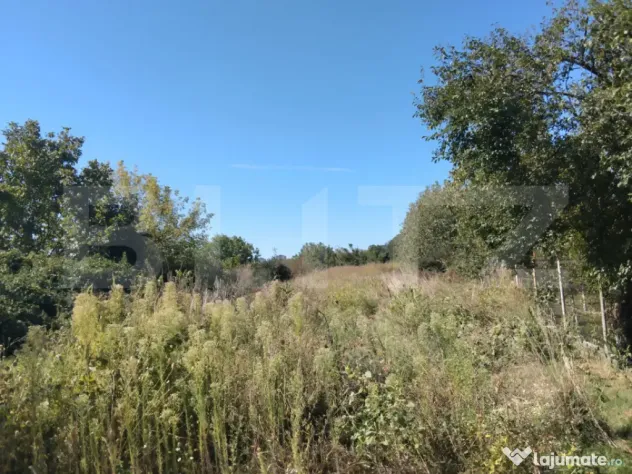 Teren intravilan, 800 mp, zona Cicom - Targoviste (Dambovita)