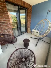 Apartament la cheie, lift, 2 bai, 2 terase, parcare subteran