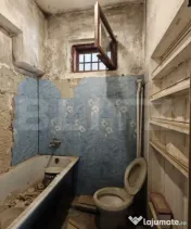 Apartament cu 2 camere, tavan înalt și potențial excelent 