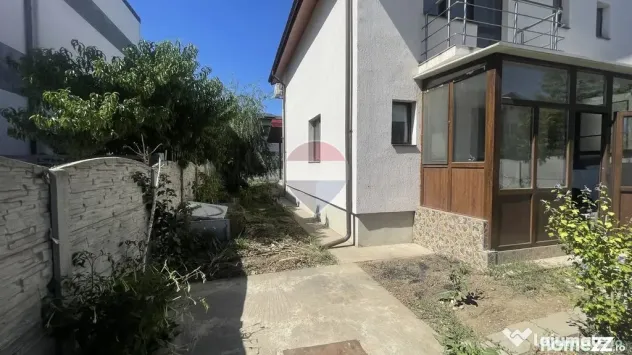 De Vânzare Casă - 3 camere, Etaj - Berceni (Bucuresti-Ilfov)