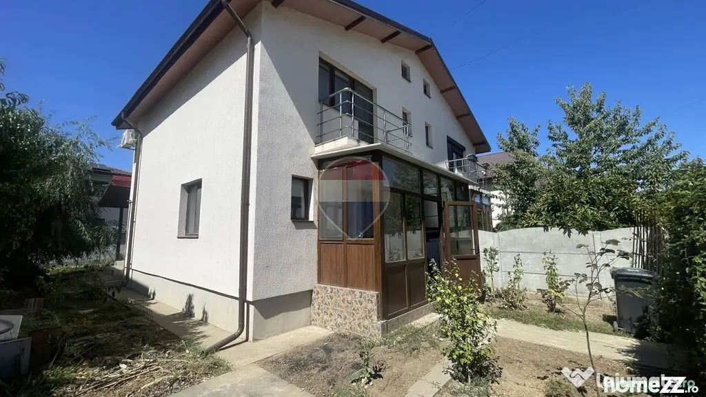 De Vânzare Casă - 3 camere, Etaj - Berceni (Bucuresti-Ilfov)