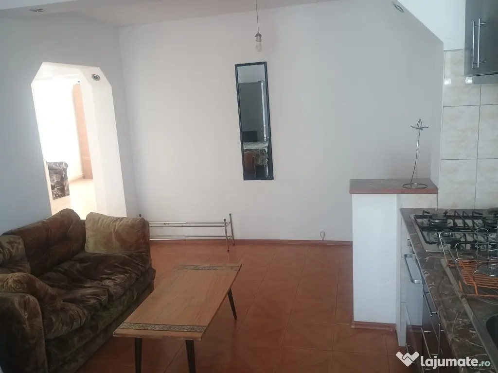 Proprietar | apartament 2 Camere langa Piata Tractorul | pret Fara comision
