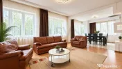 Apartament 3 camere l Primaverii l Parcare 
