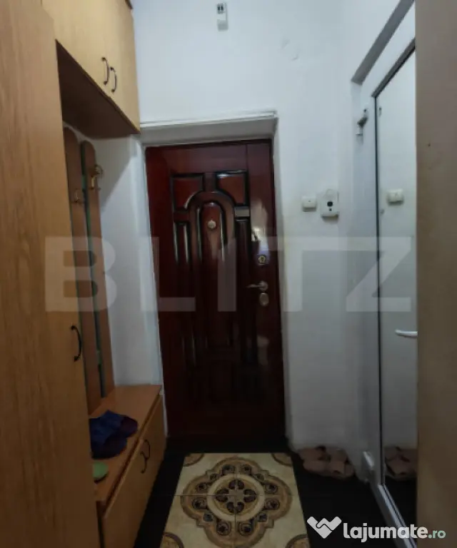 Apartament cu 2 camere,semidecomandat ,zona Rogerius - Oradea (Bihor)