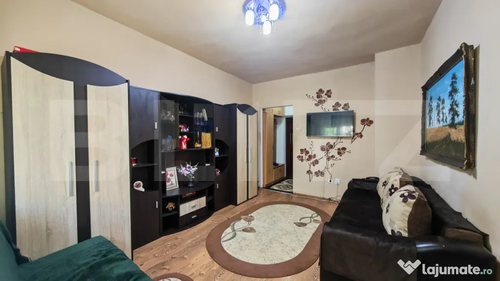 Apartament cu 2 camere,semidecomandat ,zona Rogerius - Oradea (Bihor)
