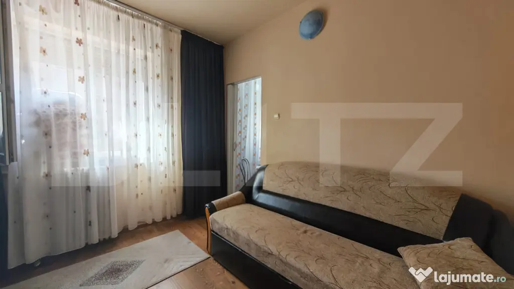 Apartament cu 2 camere,semidecomandat ,zona Rogerius - Oradea (Bihor)