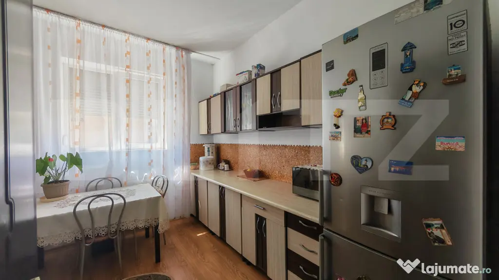 Apartament cu 2 camere,semidecomandat ,zona Rogerius - Oradea (Bihor)