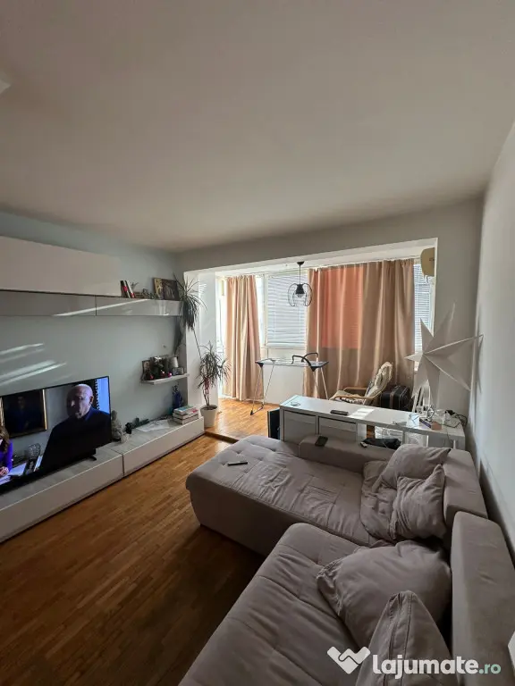Calea Giulești, 2 camere, semidecomandat, etaj 4, suprafaț - Bucuresti (Bucuresti-Ilfov)